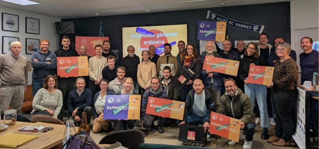 Photo des sociétaires lors de AG